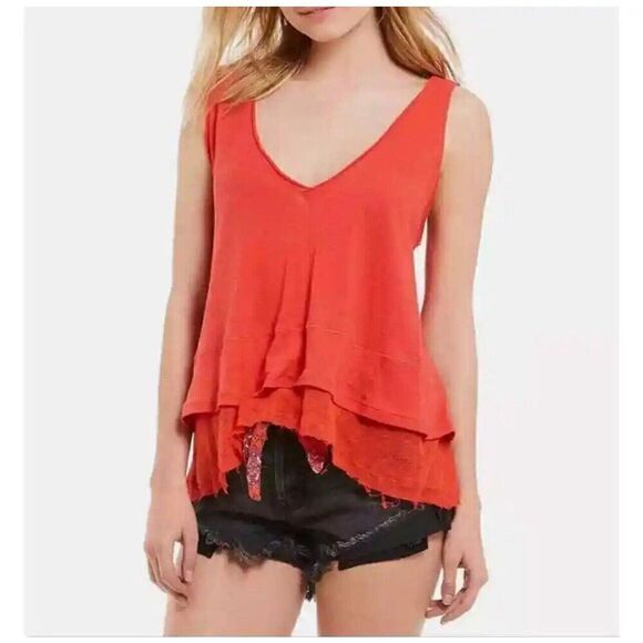 NWT WE THE FREE Hot Peachy Sleeveless Tiered Frayed Hem Tank Size XS - Picture 1 of 10